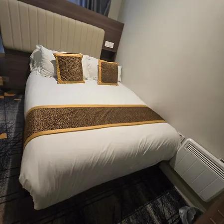 Kgt House 3*