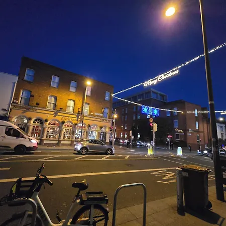 Kgt House Frühstückspension Dublin