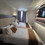 Kgt House 3*
