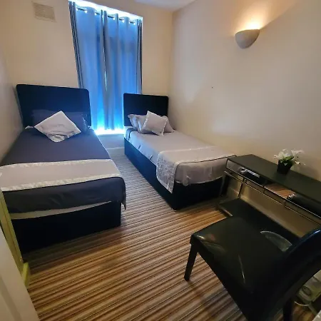 Kgt House Bed & Breakfast