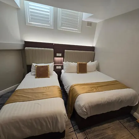 Bed & Breakfast Kgt House 3*