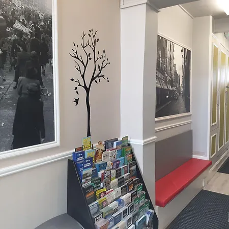 Kgt House Bed & Breakfast Dublin