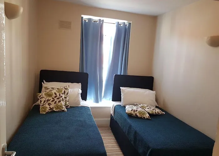 Bed & Breakfast Kgt House 3*